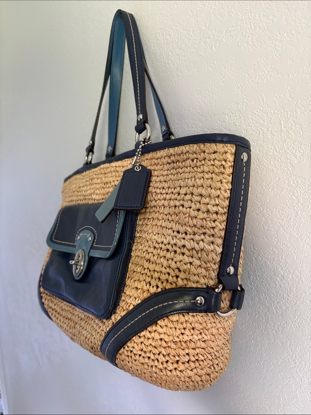 Coach Legacy Raffia natural/navy Straw leather pocket tote bag - Picture 10 of 15